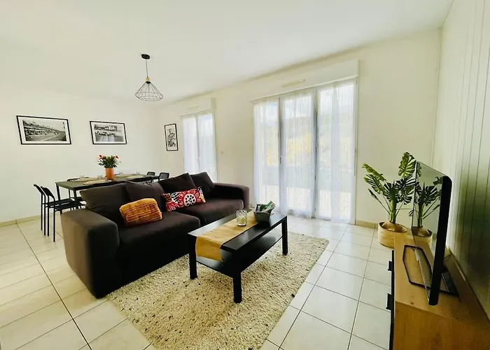 Holiday home Maison Entiere Domido *